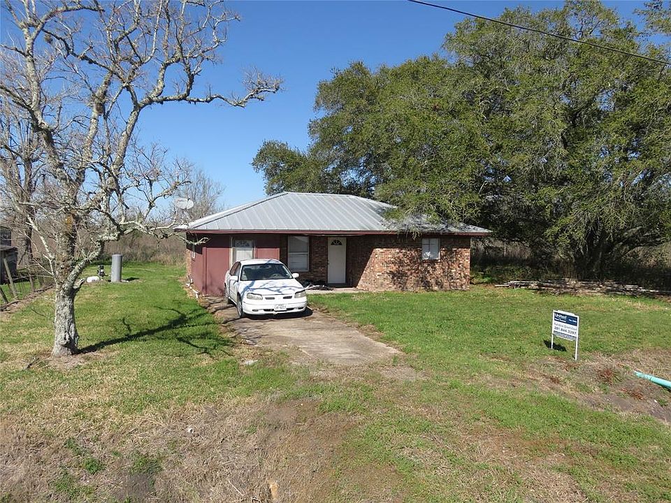 1st image of 625 County Road 227
