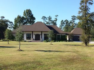 3225 Panda Rd, Orange, TX 77632