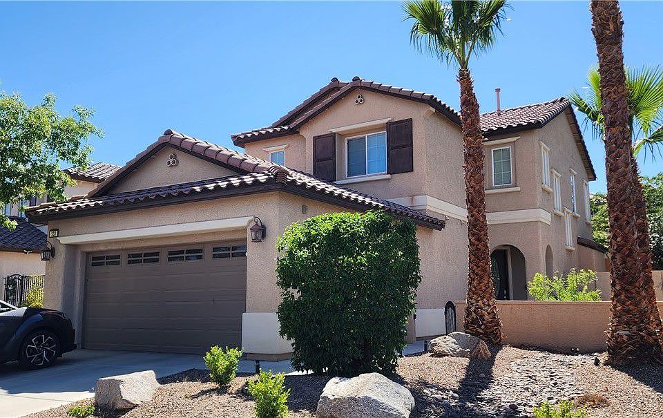 1st image of 933 Ambrosia Dr