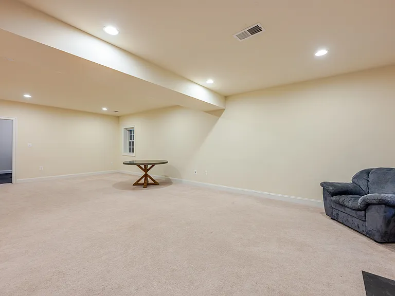 8500 Wedderburn Station Dr — Photo 9