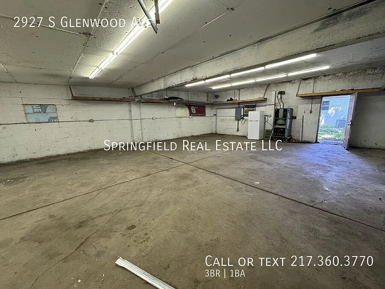 2927 S Glenwood Ave — Photo 19