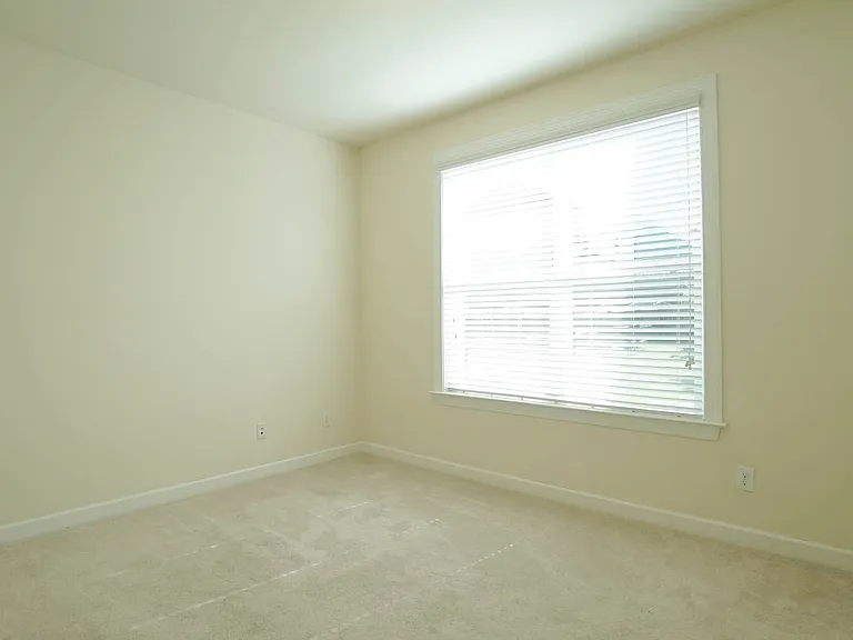 8043 Gilano Dr — Photo 9