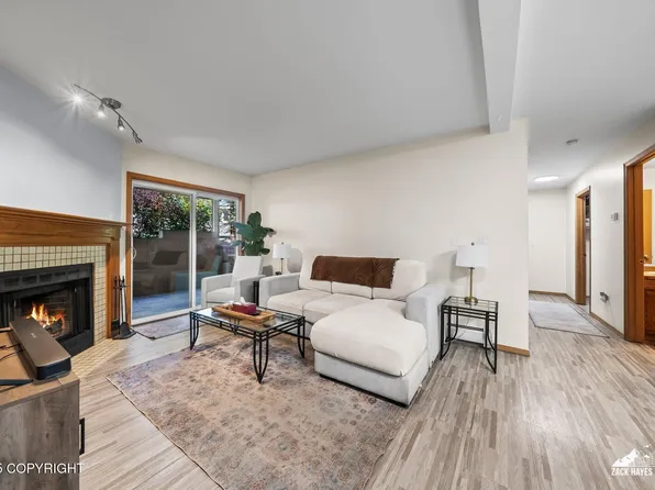 8505 Jewel Lake Rd Unit 7, Anchorage, AK 99502
