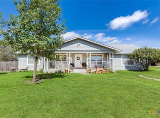 1299 Oakridge Dr, Blanco, TX 78606