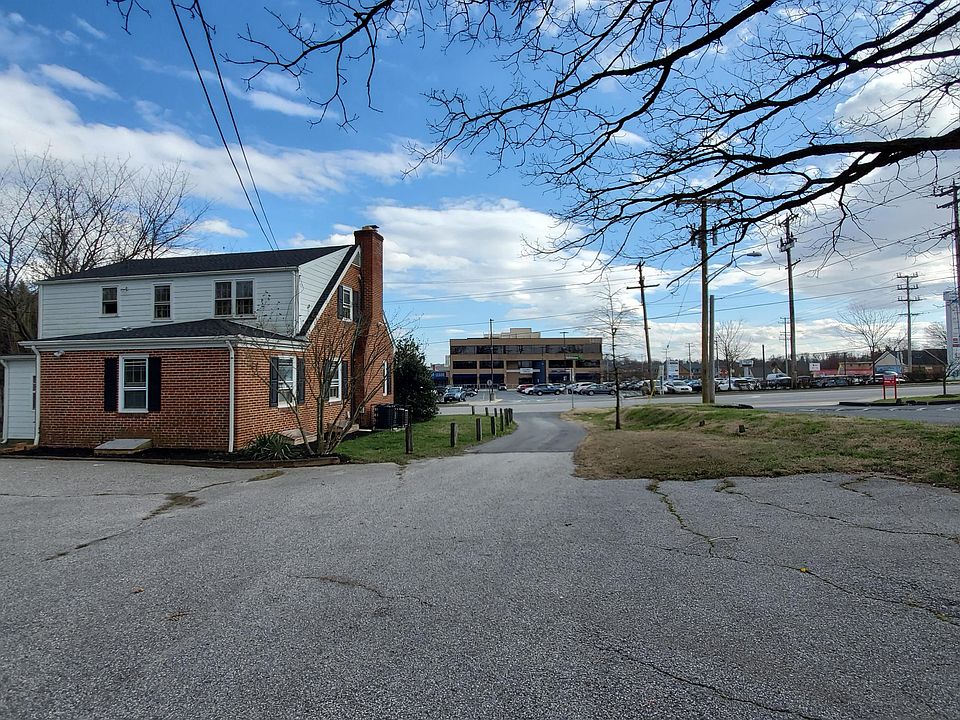 8 East Seminary Avenue Basement Apartment Rentals Lutherville