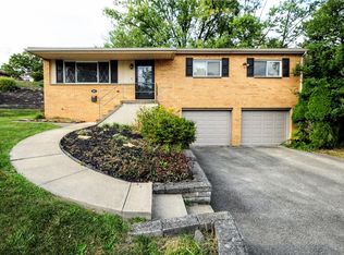 304 McKenzie Dr, Pittsburgh, PA