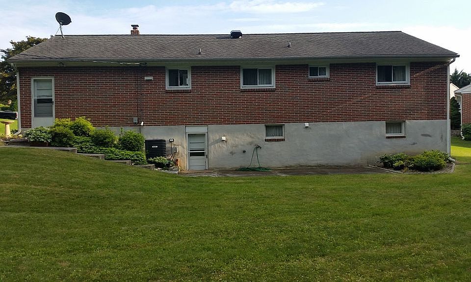 2nd image of 6 Northview Pl