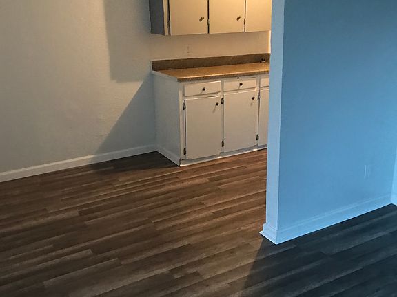 2nd image of 5728 Geddes Ave