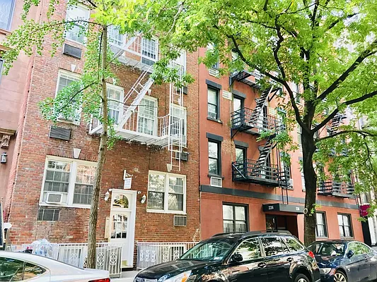 Rented by Sky Management | media 12