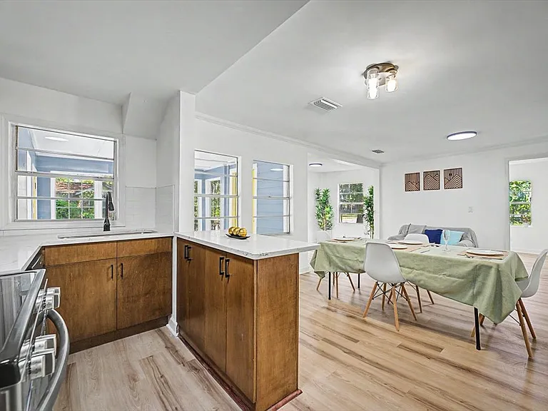 2520 Larsen Rd — Photo 18