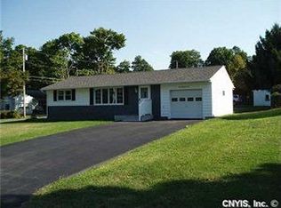 101 Sheraton Rd, Syracuse, NY 13219