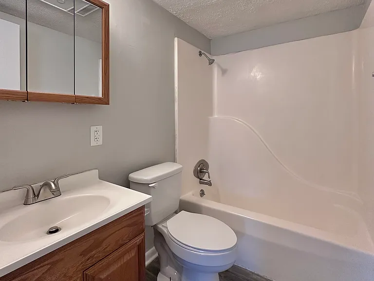 822 Twin Oaks Way #103 — Photo 12