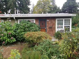 7508 SE Harrison St, Portland, OR 97215