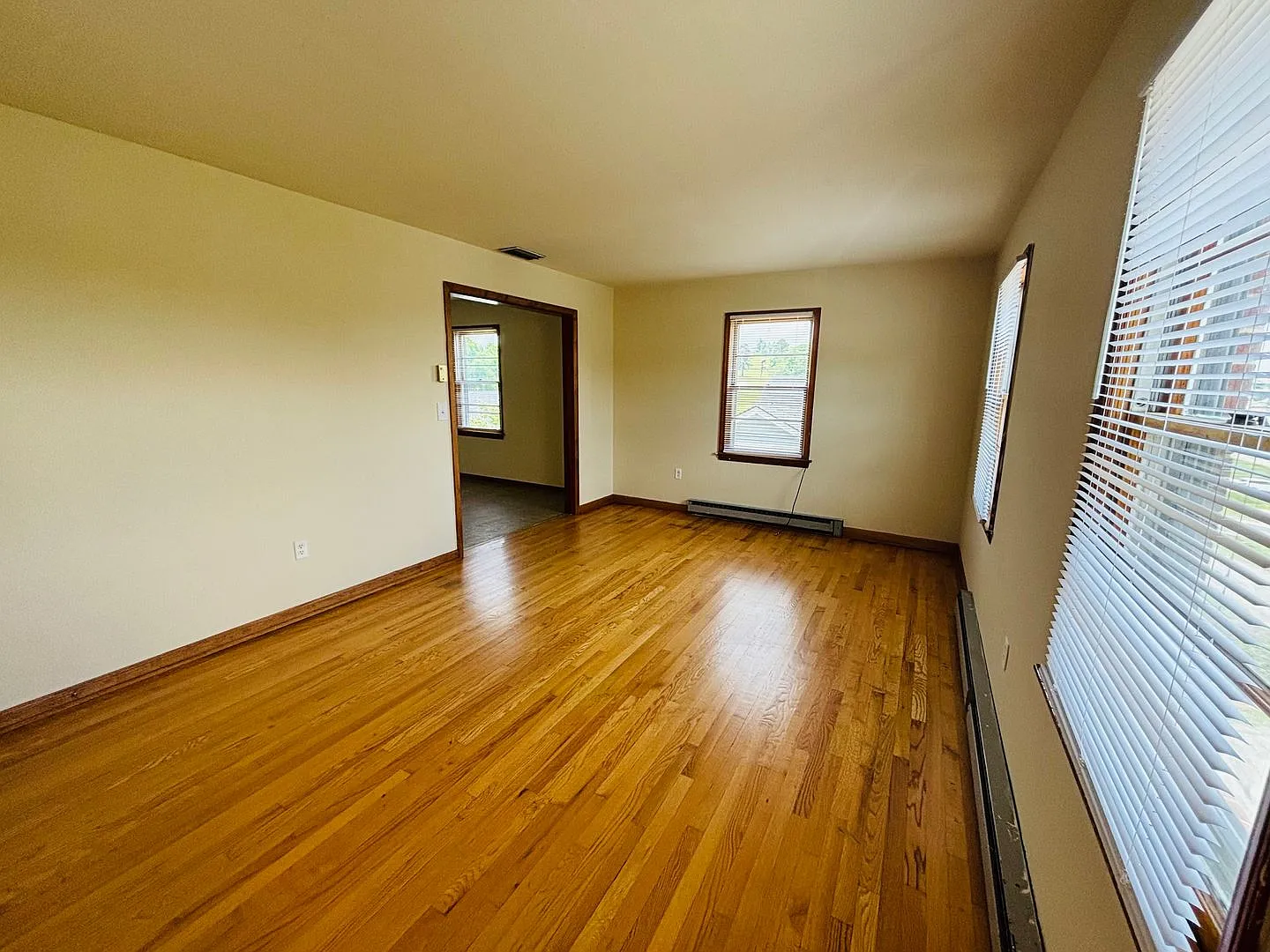 2 Bedroom, 2 Bath Townhouse — Photo 2