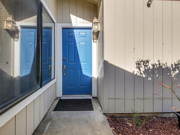 4th image of 22656 Silver Oak Ln