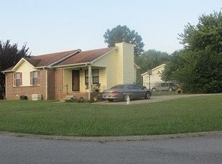 574 Blake Moore Dr, La Vergne, TN 37086