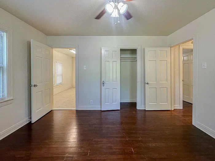 1916 Houston Pl — Photo 12