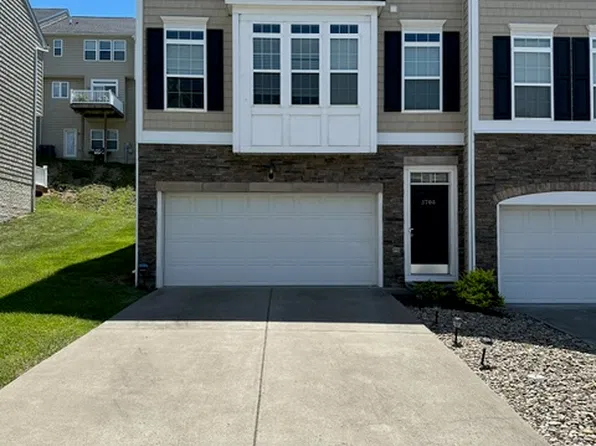 3708 Sun Pl, Morgantown, WV 26505