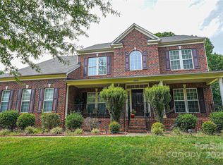 3208 Bur Oak Dr, Gastonia, NC 28056