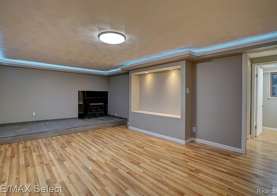 7120 Beecher Rd, Flint, MI 48532 MLS 20230005014 Zillow