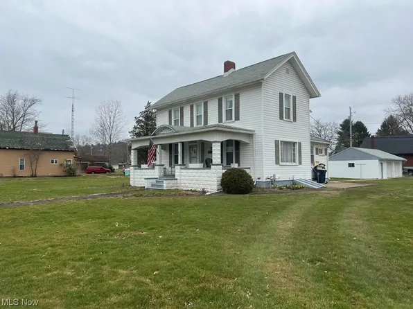 237 E Cherry St, Tuscarawas, OH 44682