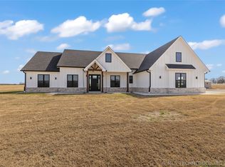 1598 Meridian Rd, Ardmore, OK 73401