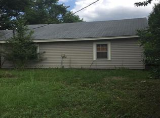 508 Pinkney St, Elizabethtown, NC 28337