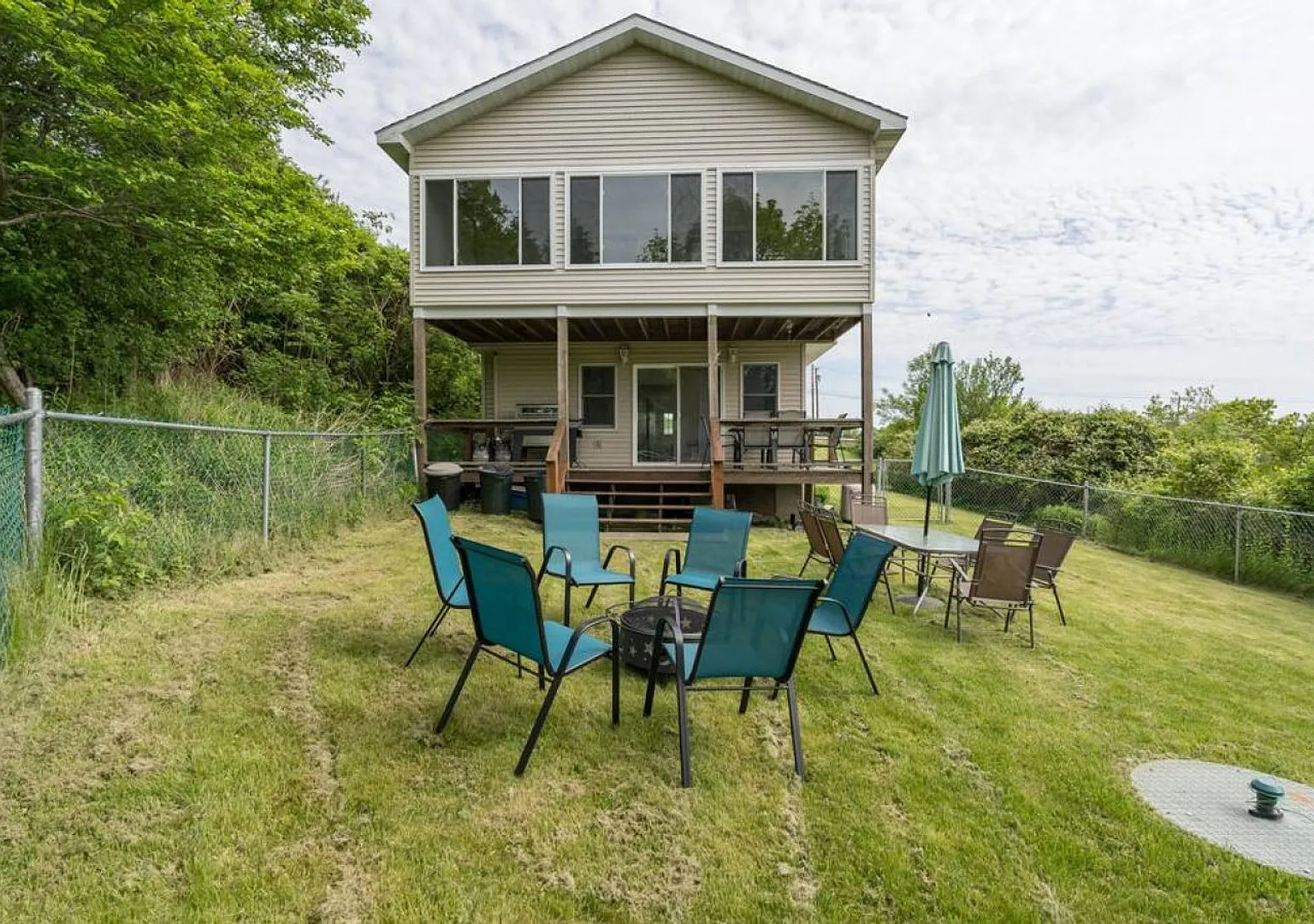 **Furnished Winter Rental** 7 Bed, 2 Bath Home Near Clayton — Photo 3