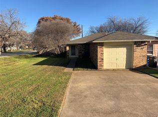 354 Spring Branch Ln, Kennedale, TX 76060
