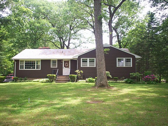 FRONT OF 192 N. AIRLINE RD