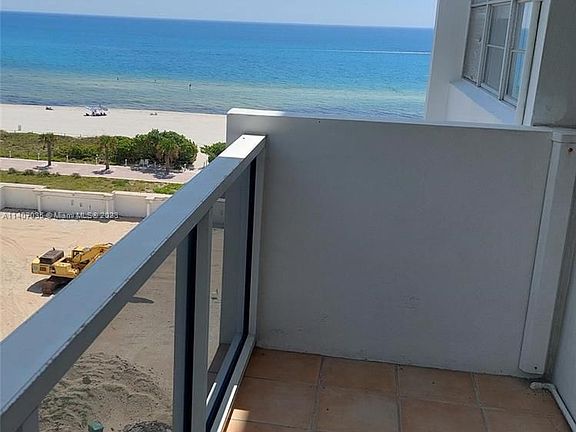 4th image of 5313 Collins Ave APT 911
