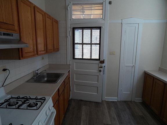 5th image of 2503 W Winnemac Ave