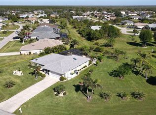 27415 Tierra Del Fuego Cir, Punta Gorda, FL 33983