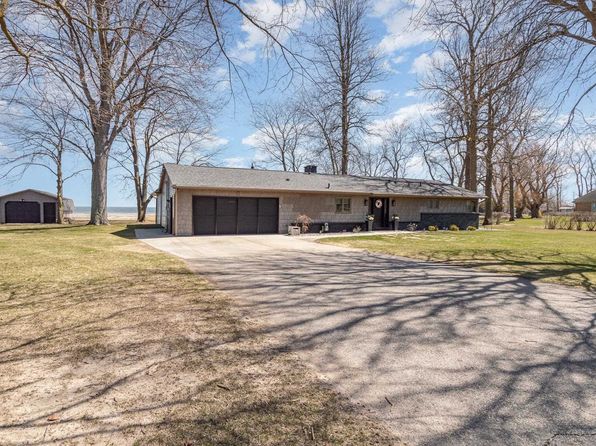 44 N Linwood Rd