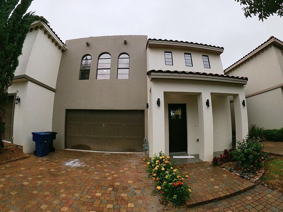 1st image of 207 Ulex Ave