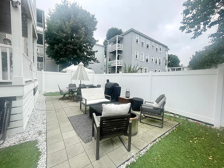 193 Sheridan Ave #1 — Photo 38