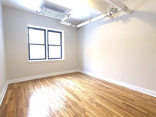 Rented by Bohemia Realty Group | media 11