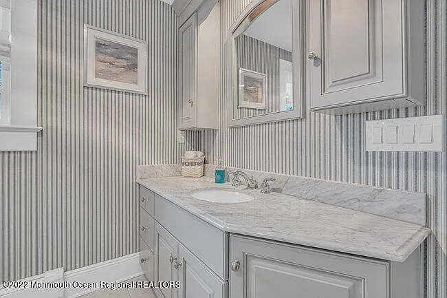 1405 4th Ave — Photo 36