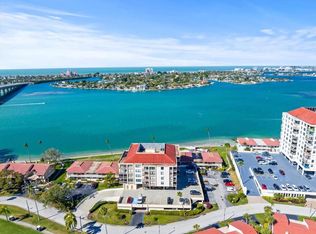 6279 Sun Blvd APT 206, Saint Petersburg, FL 33715