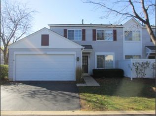 1560 Normantown Rd, Naperville, IL 60564