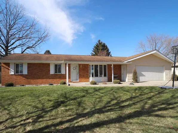 10499 Rene Dr, Clio, MI 48420