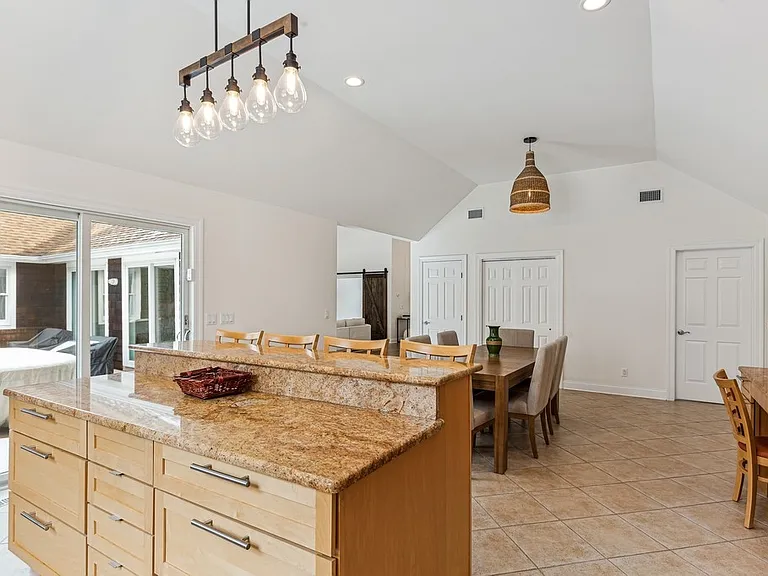 3 Corbett Dr — Photo 10
