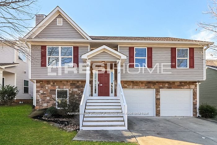 1st image of 17 Oakbrook Dr