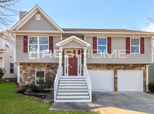 17 Oakbrook Dr, Cartersville, GA 30120