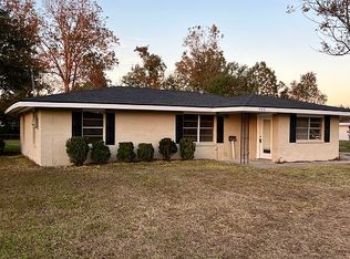 926 Shady Ln, Westlake, LA 70669