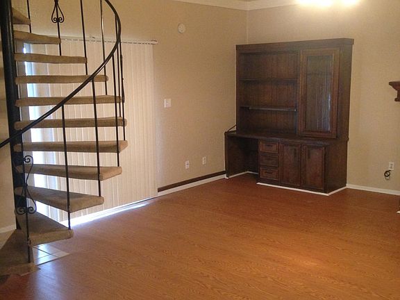 3rd image of 4408 75th Dr APT A