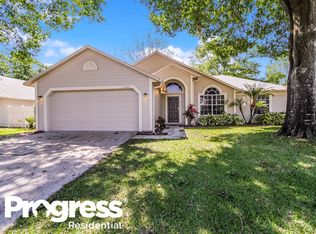 1240 Countrywind Dr, Apopka, FL 32703