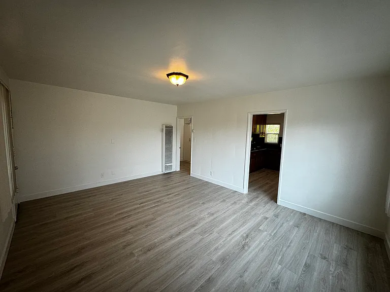 2032 S Shenandoah St #4 — Photo 20