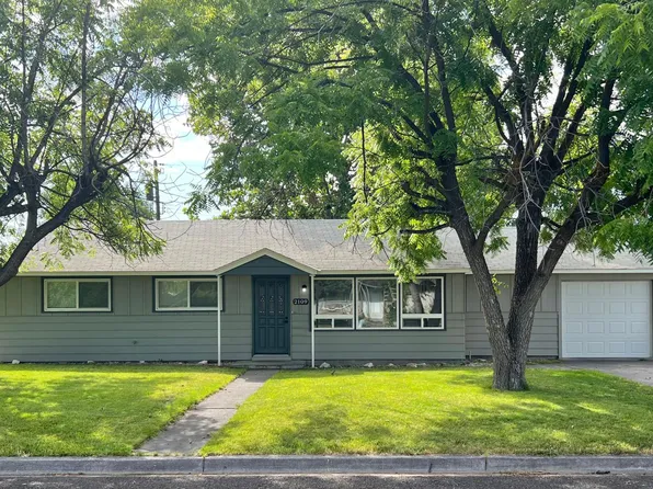 2109 W Willow St, Moses Lake, WA 98837