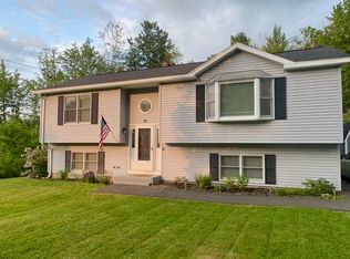 30 Yankee Avenue, Bangor, ME 04401